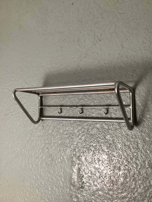 Metallinen seinänaulakko 50/60-luku