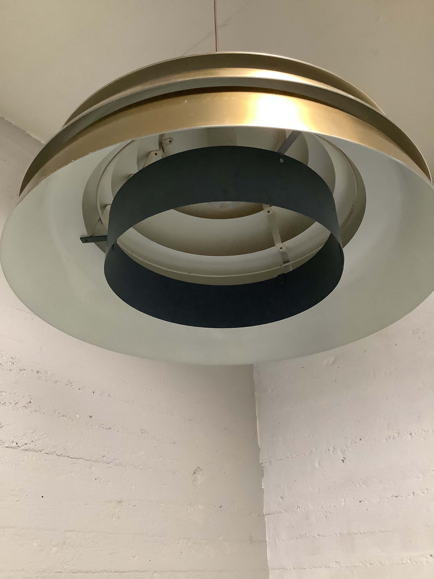 Hans- Agne Jakobsson "Lamingo" valaisin