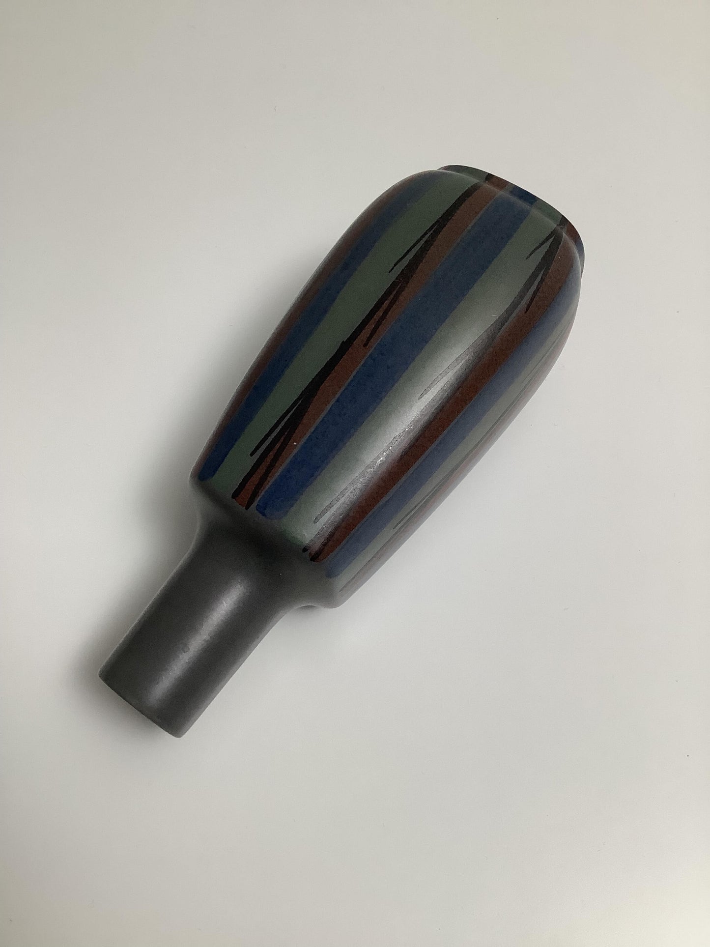 Nips keraaminen maljakko