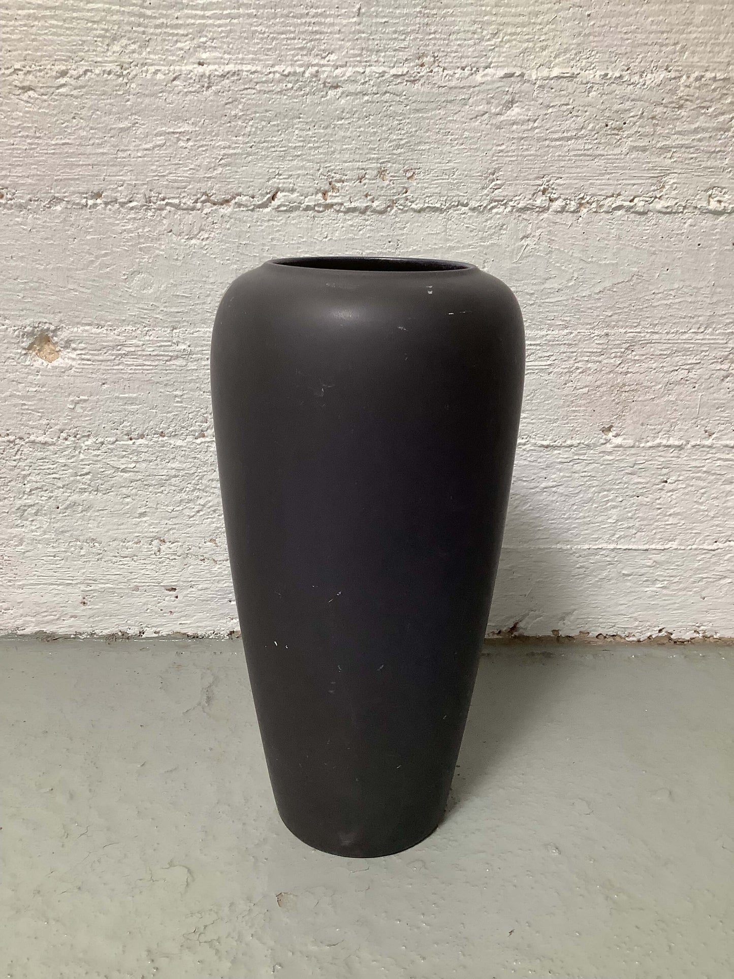 Musta W. Germany keraaminen iso maljakko