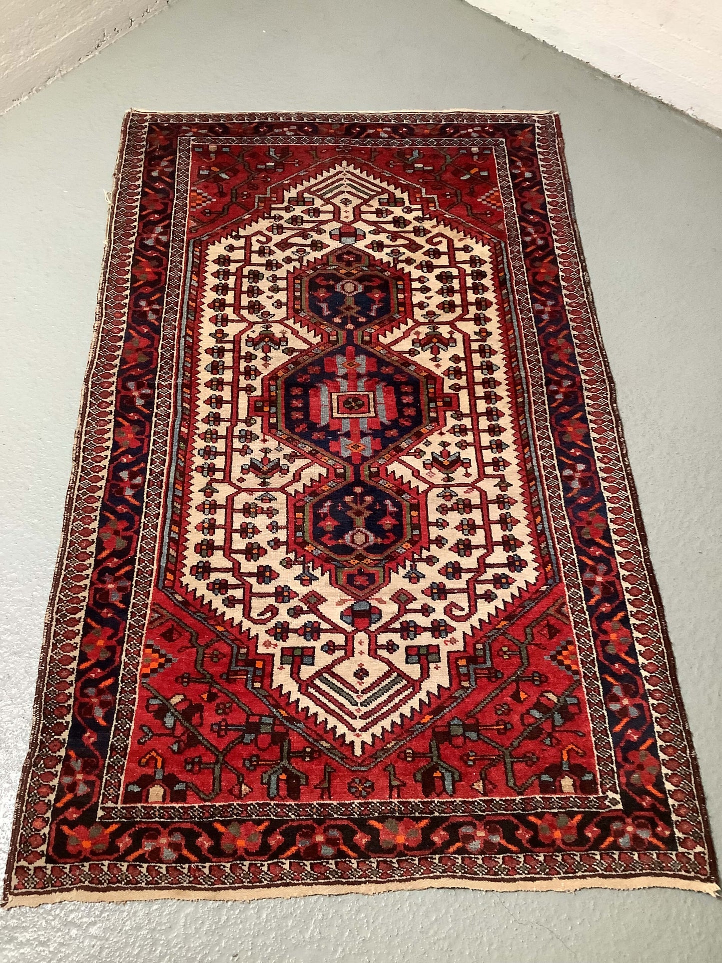 Persialainen käsinsolmittu vintage-villamatto