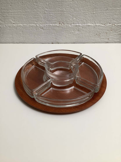 Pyöreä teak-tarjoiluastia