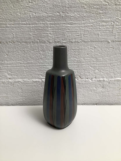 Nips keraaminen maljakko