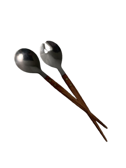 Teak-salaattiottimet