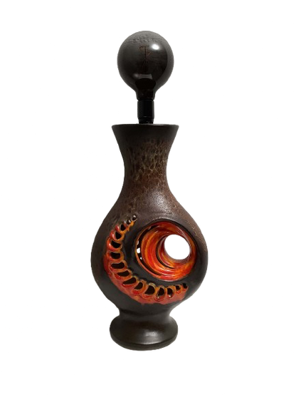 Walter Gerhards "Fat Lava" keraaminen valaisin