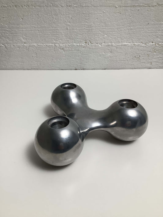 Arne Jacobsen "Living" kynttilänjalka