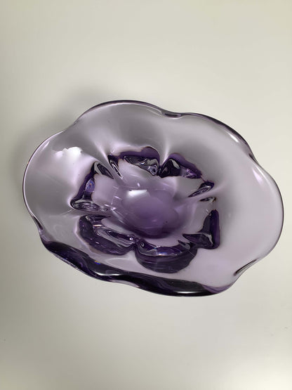 Elis Bergh violetti lasimalja 30/40-luku