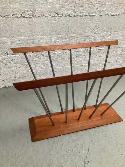 Lehtiteline, Hoigaard Design Tanska