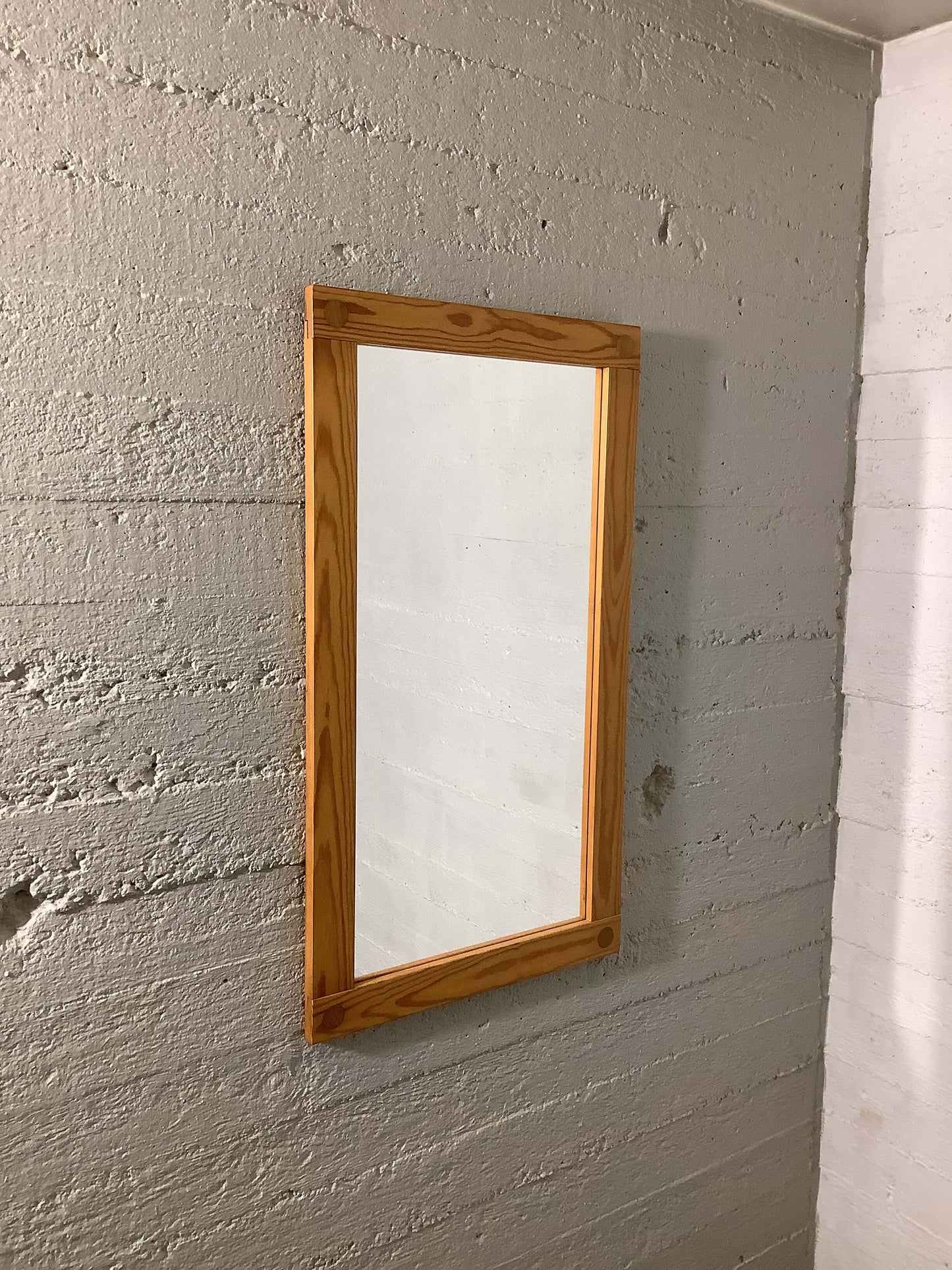 Ruotsalainen mäntypeili 70-luku