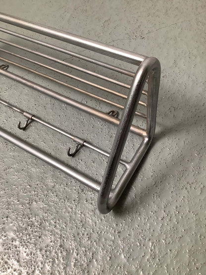 Metallinen seinänaulakko 50/60-luku