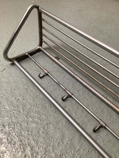Metallinen seinänaulakko 50/60-luku