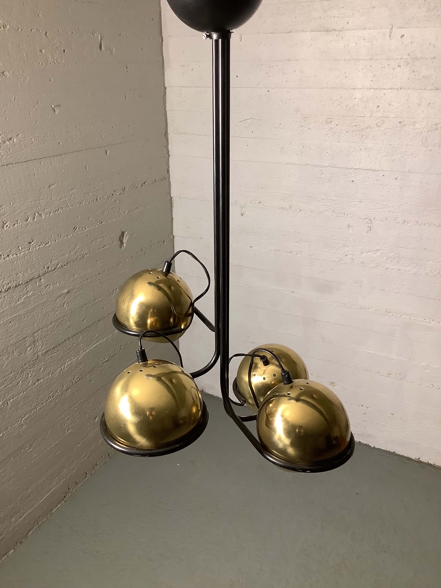 Aris "Polaris" kattovalaisin