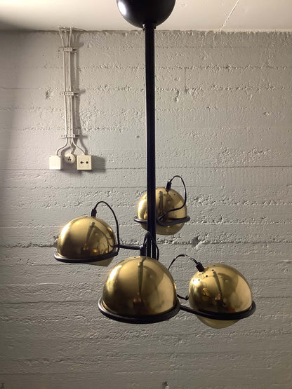 Aris "Polaris" kattovalaisin