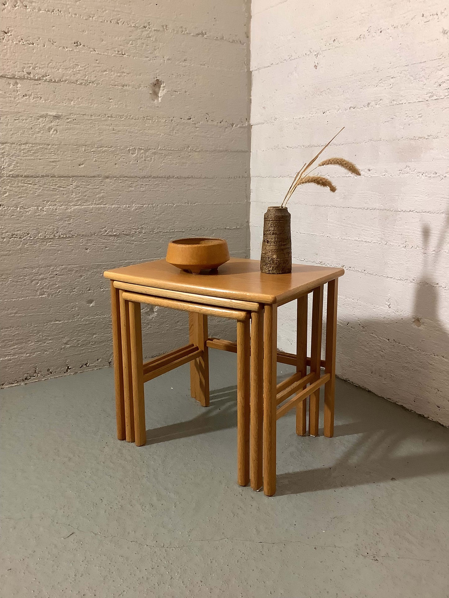 Eino Tuukkanen sarjapöytä