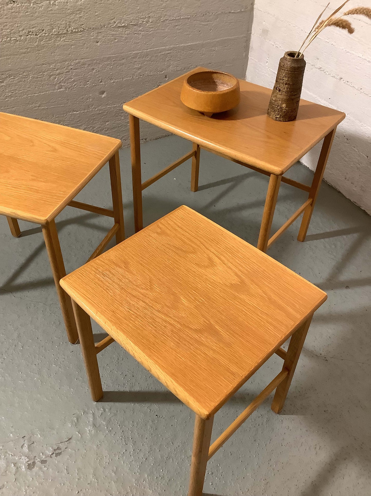 Eino Tuukkanen sarjapöytä