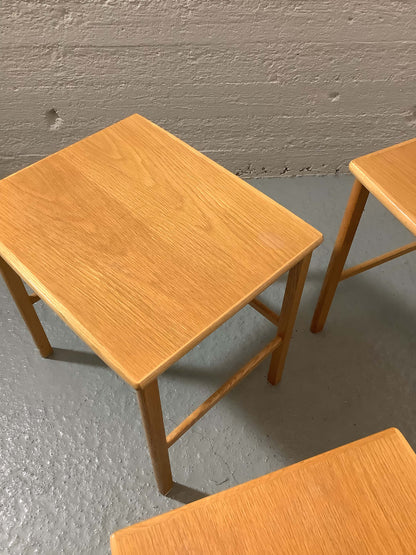 Eino Tuukkanen sarjapöytä