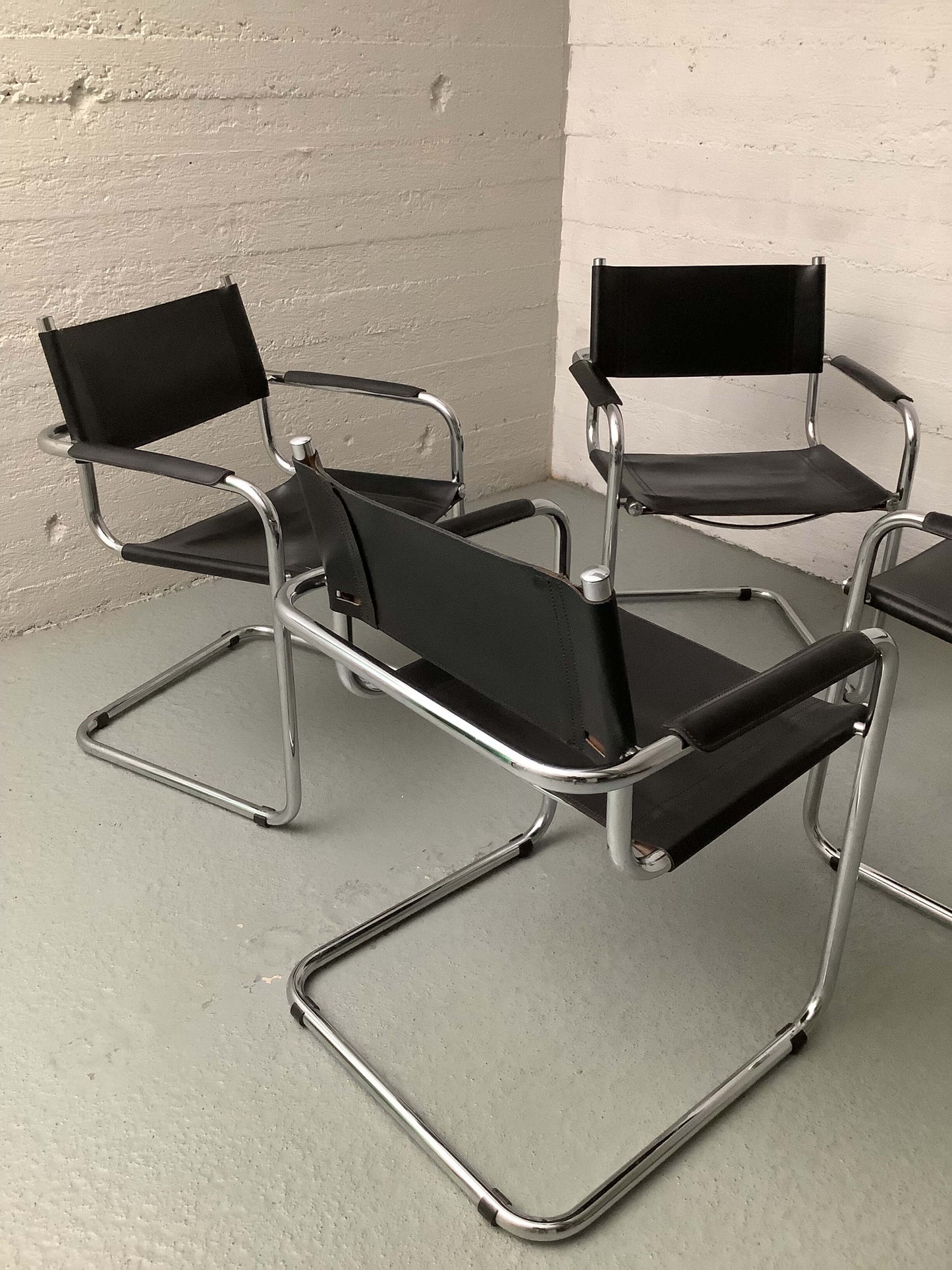 Mart Stam Cantilever tuolit 1986