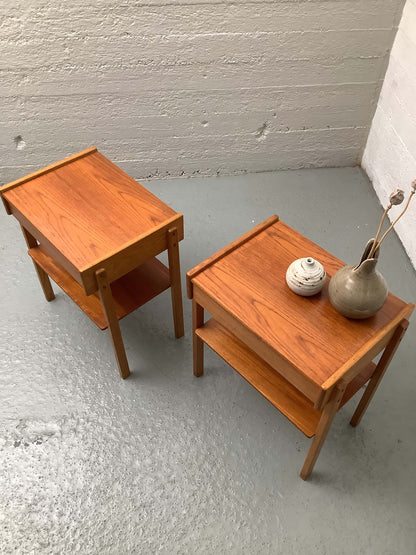 AB Carlström & Co Möbelfabrik tiikkinen yöpöytä pari