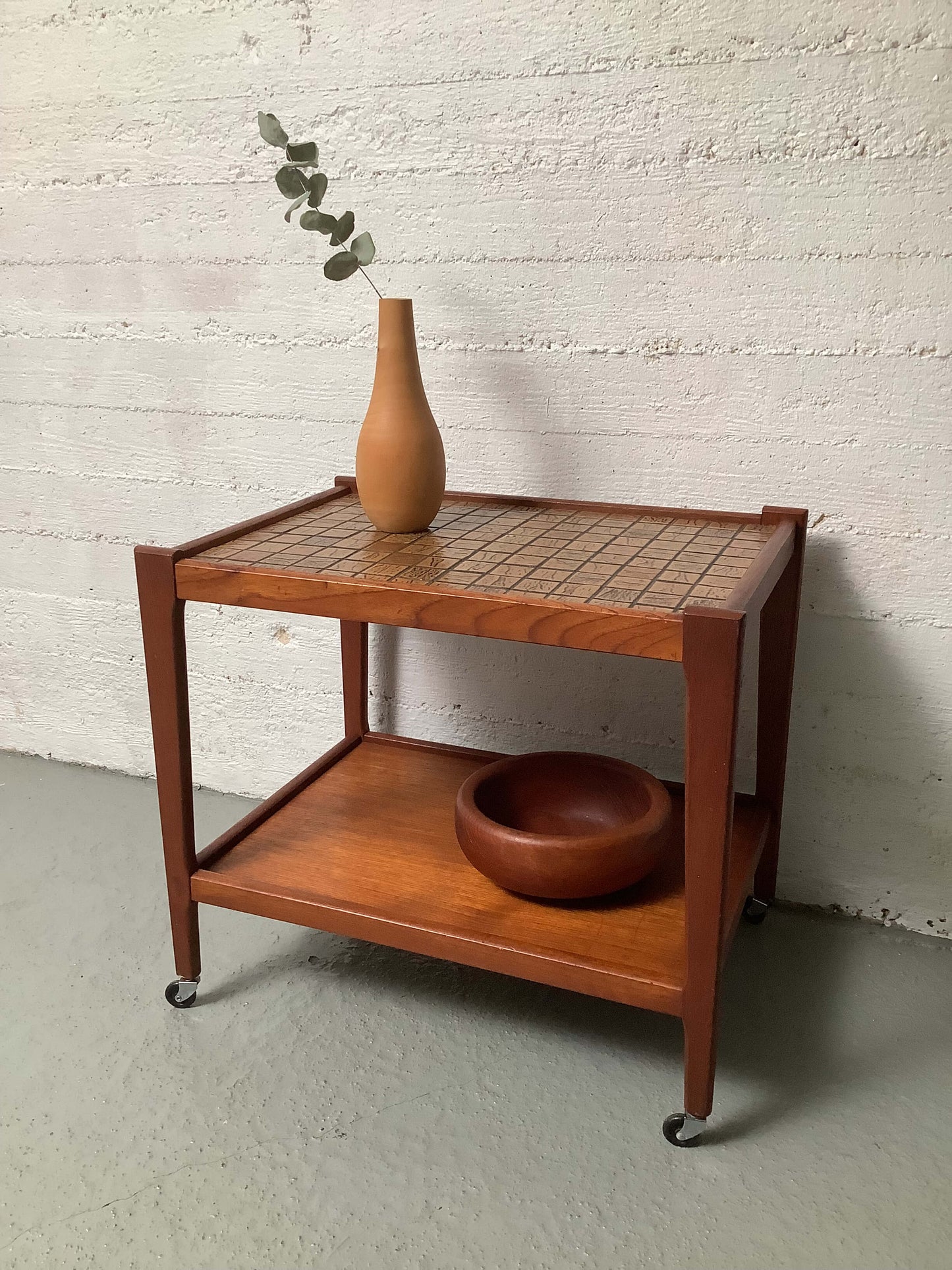 Teak-tarjoilupöytä 60-luku