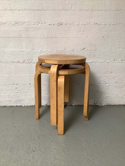 Alvar Aalto E60 jakkara