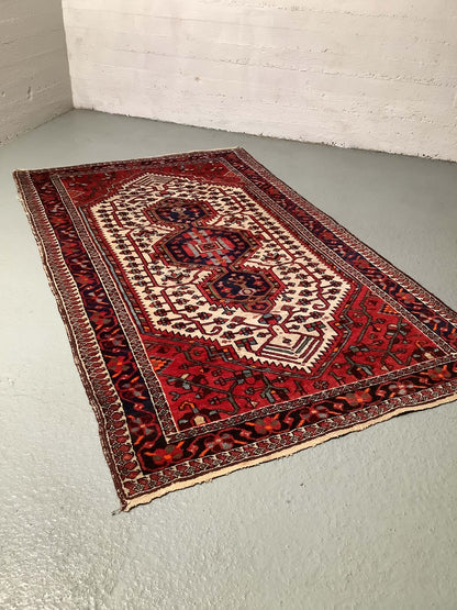 Persialainen käsinsolmittu vintage-villamatto