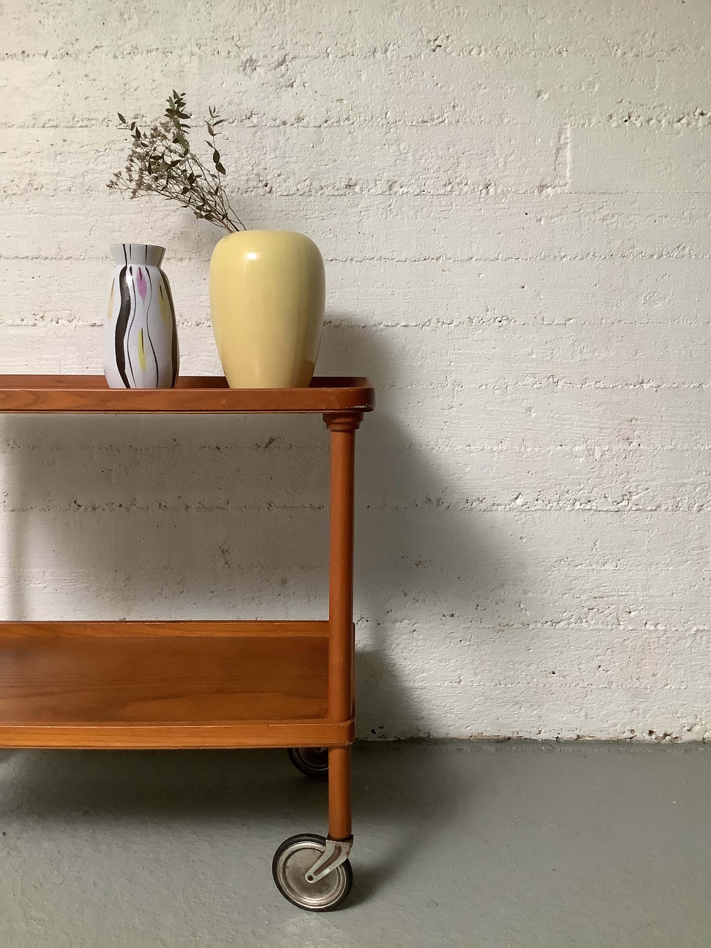 Tanskalainen teak-tarjoiluvaunu 60-luku