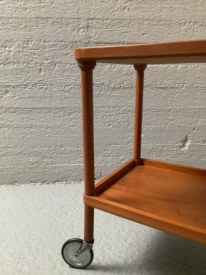 Tanskalainen teak-tarjoiluvaunu 60-luku