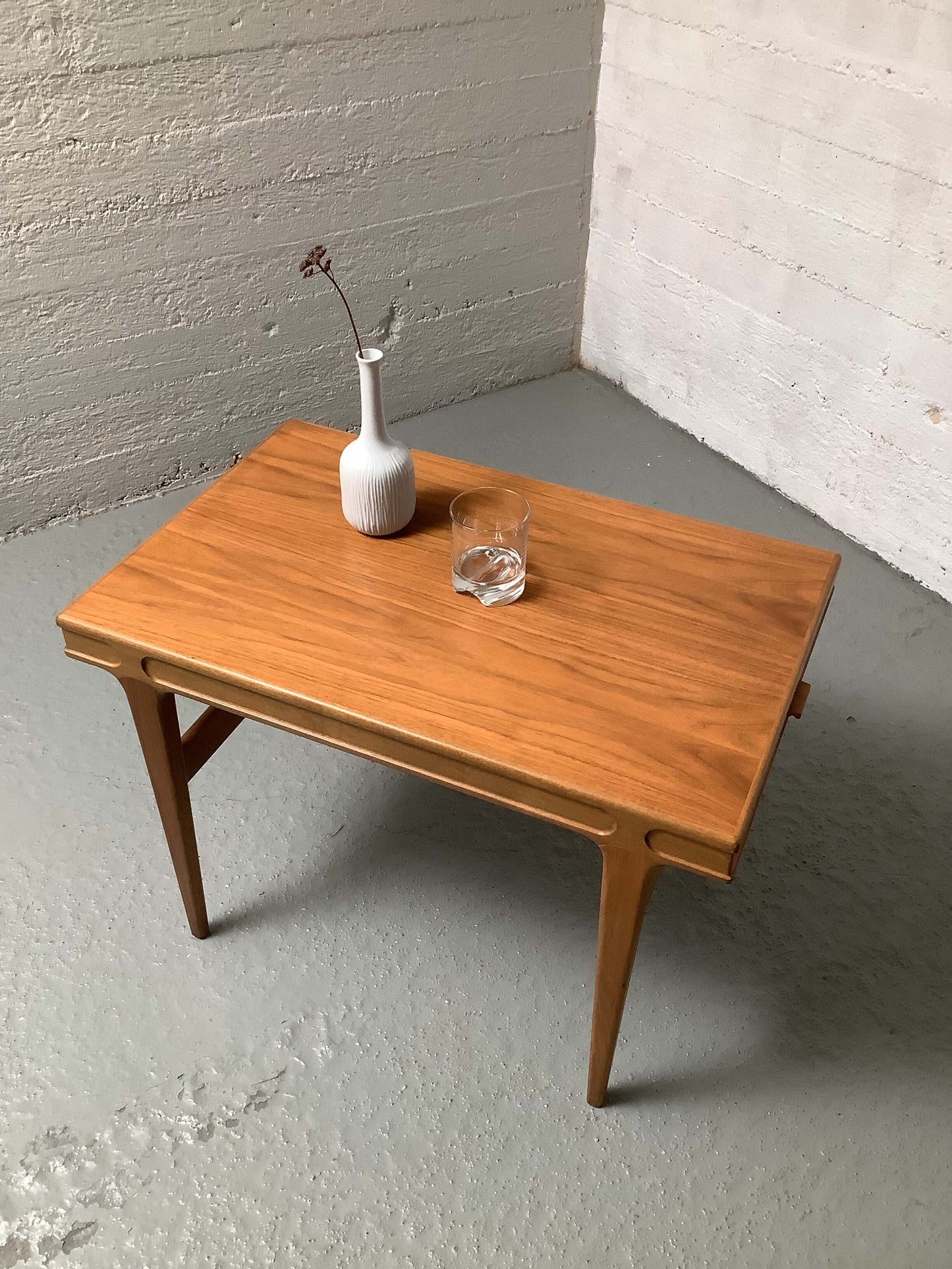 Johannes Andersen teak-sohvapöytä