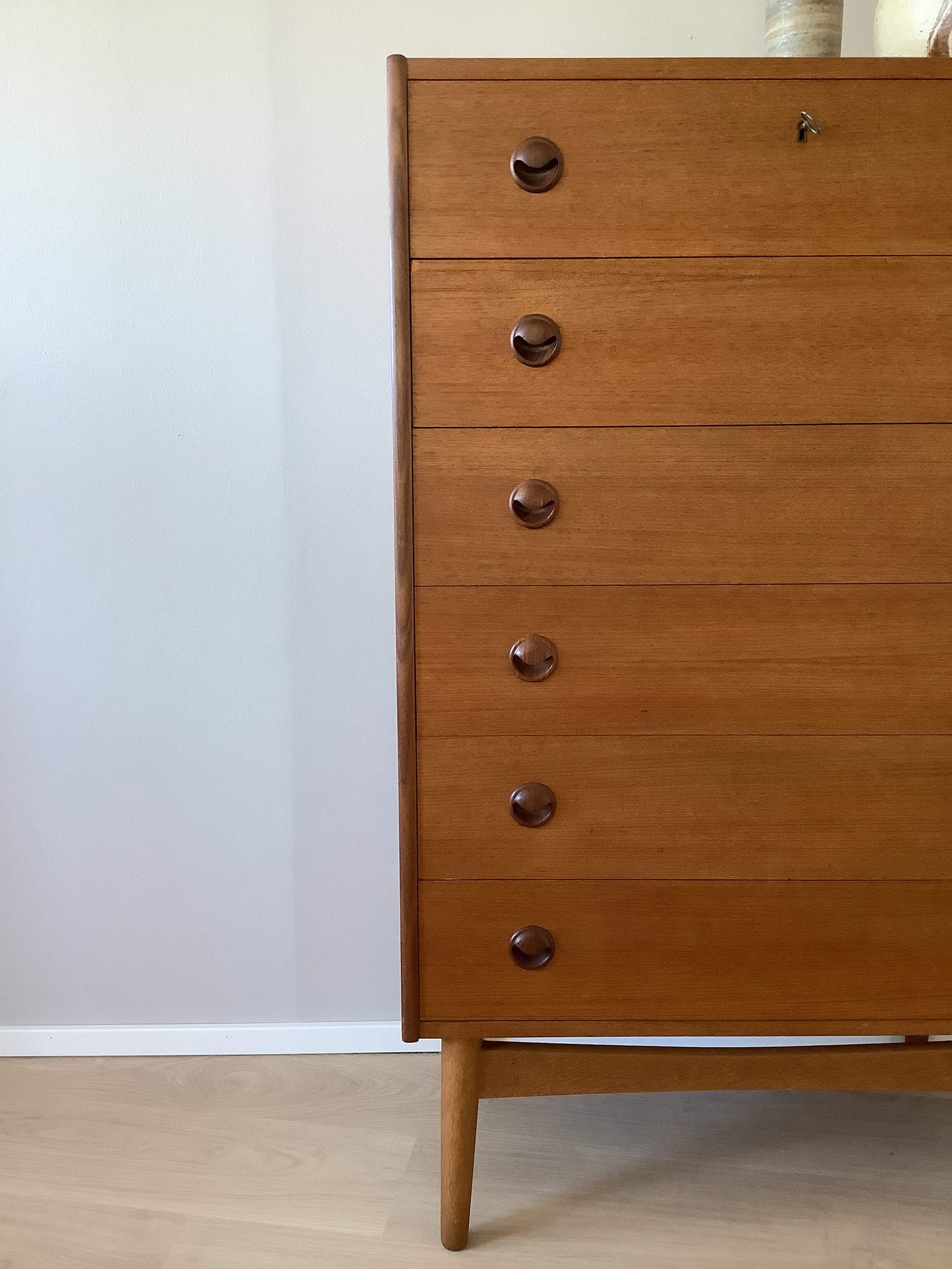 Kai Kristiansen teak-lipasto