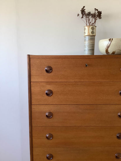 Kai Kristiansen teak-lipasto