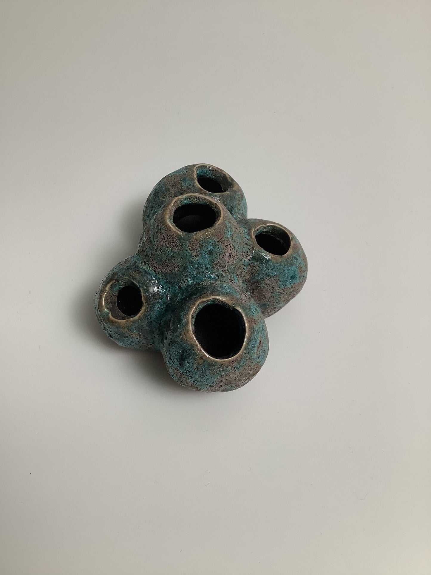 Keraaminen maljakko/koriste