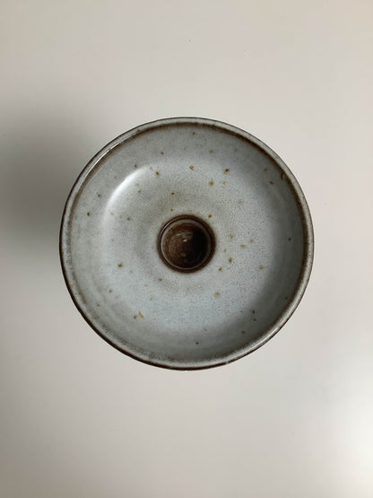 Keraaminen kynttilänjalka