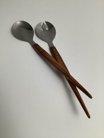 Teak-salaattiottimet