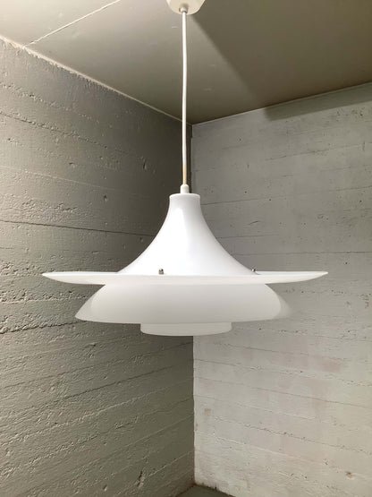 Akryyli kattovalaisin