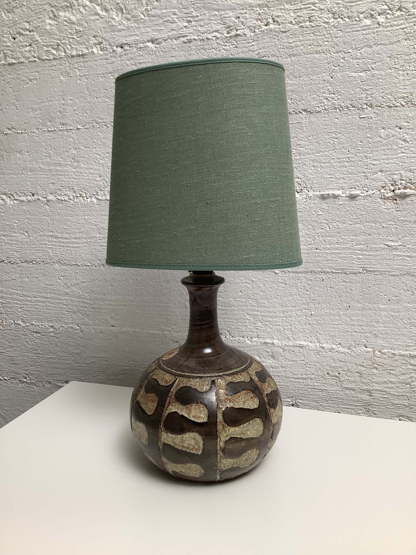 Jette Helleroe keraaminen pöytävalaisin