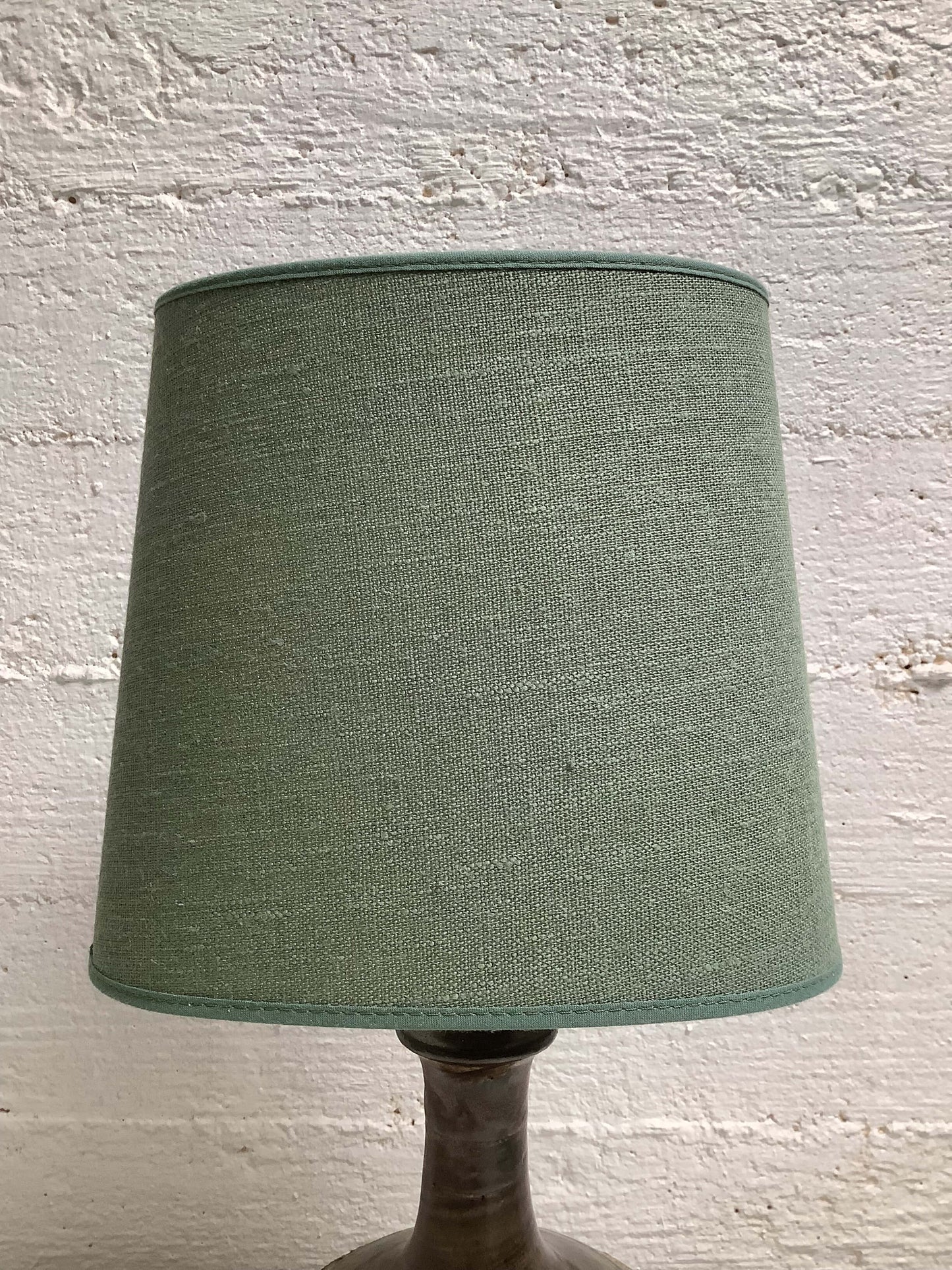 Jette Helleroe keraaminen pöytävalaisin