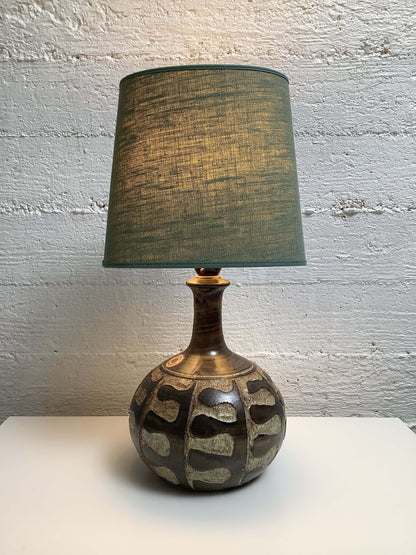 Jette Helleroe keraaminen pöytävalaisin