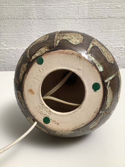 Jette Helleroe keraaminen pöytävalaisin