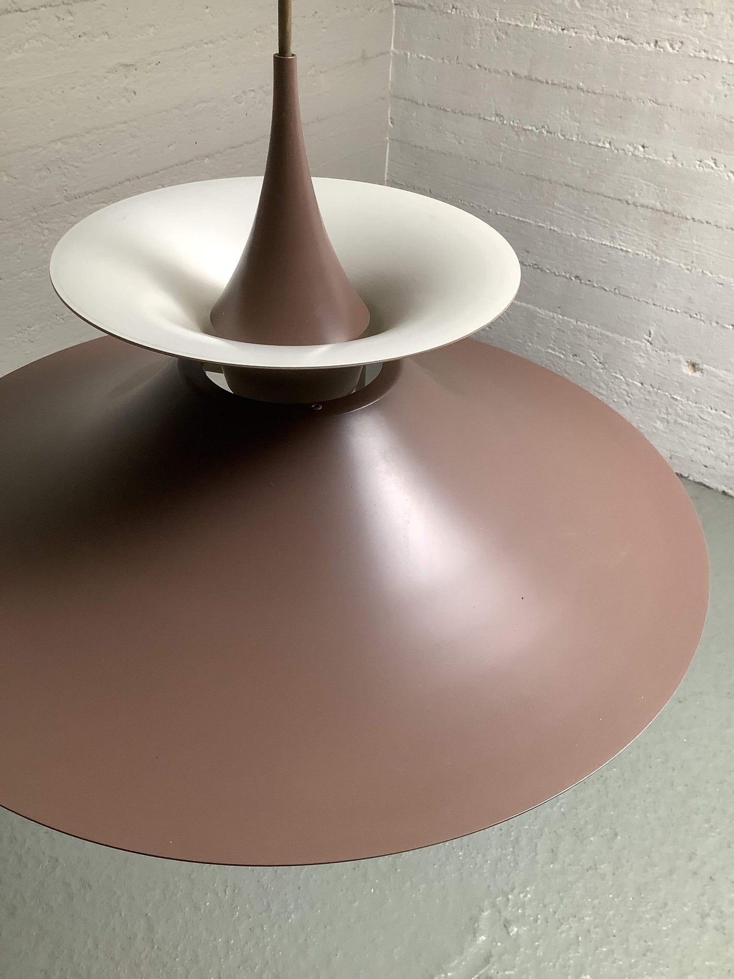 Erik Balslev Fog & Morup "Radius" kattovalaisin