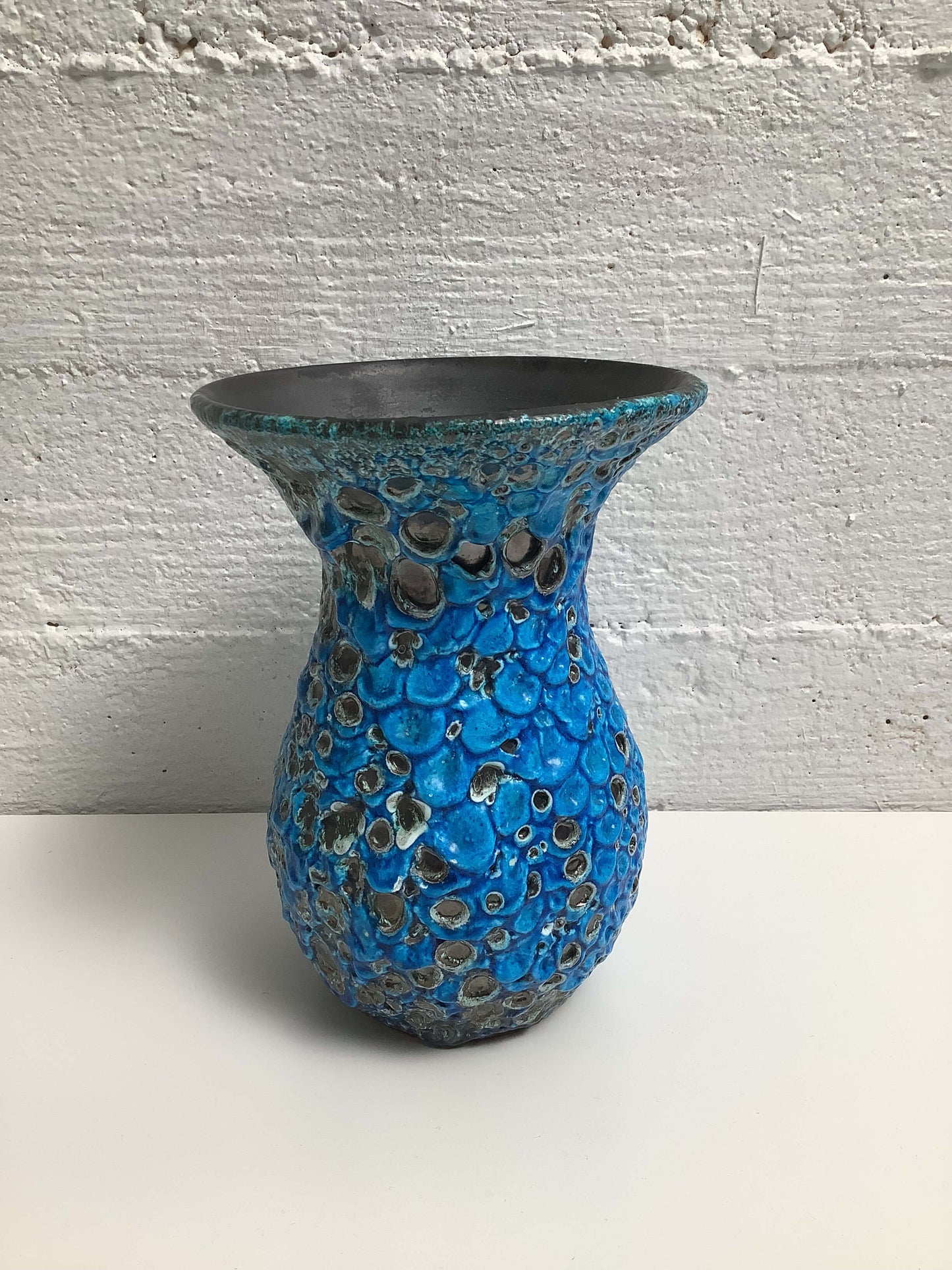 Keraaminen maljakko, Vallauris FAT laava