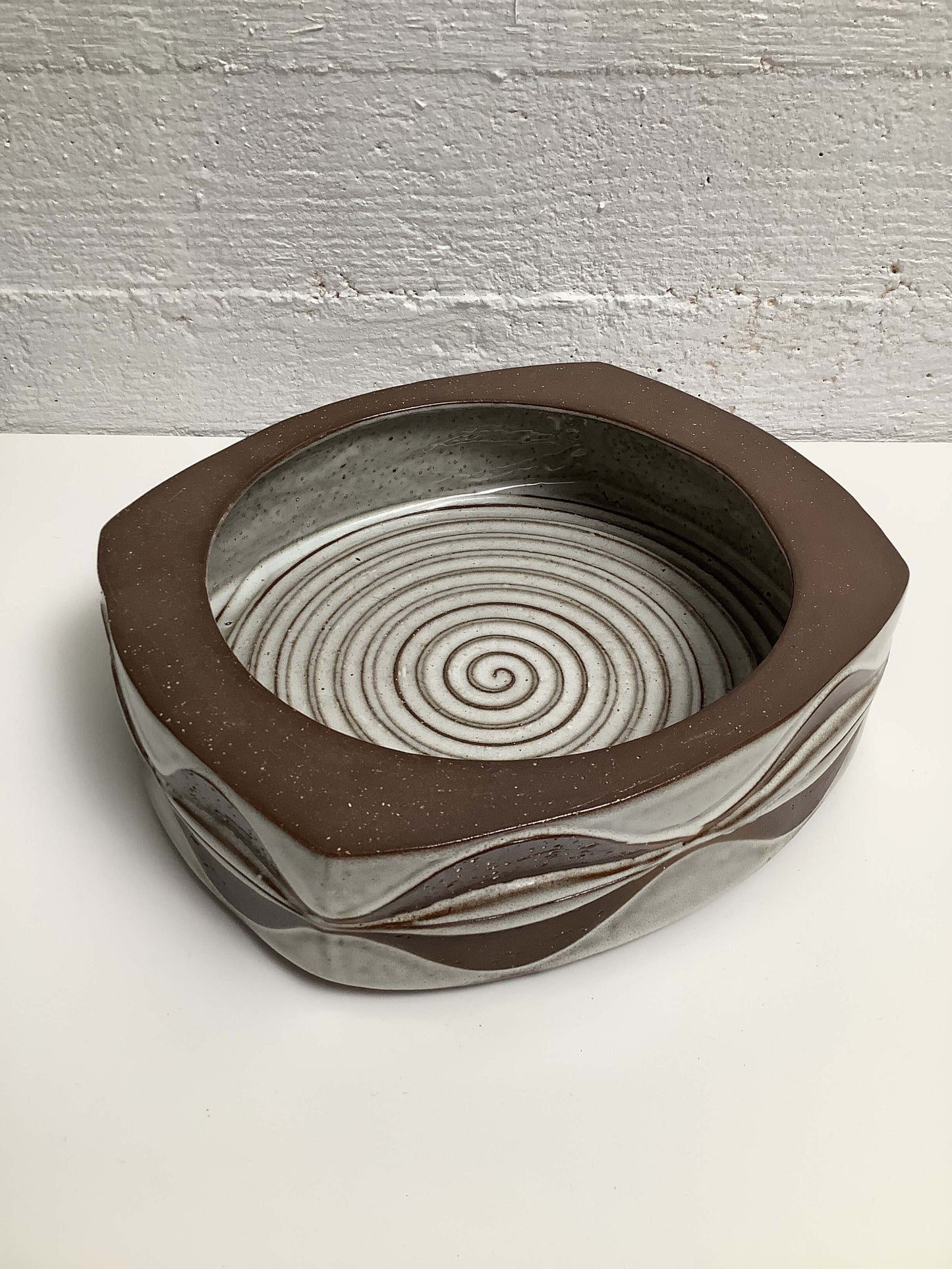 Michael Andersen & Son  keraaminen tarjoilukulho