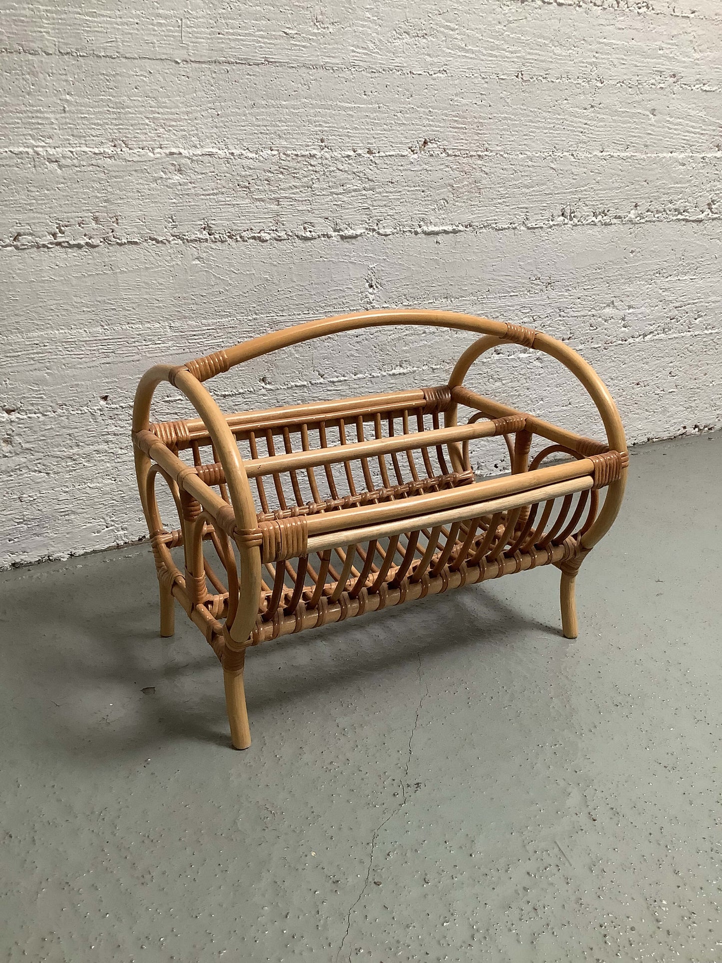 Rottinkinen lehtiteline 70-luku