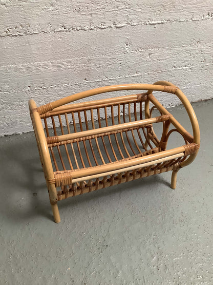 Rottinkinen lehtiteline 70-luku