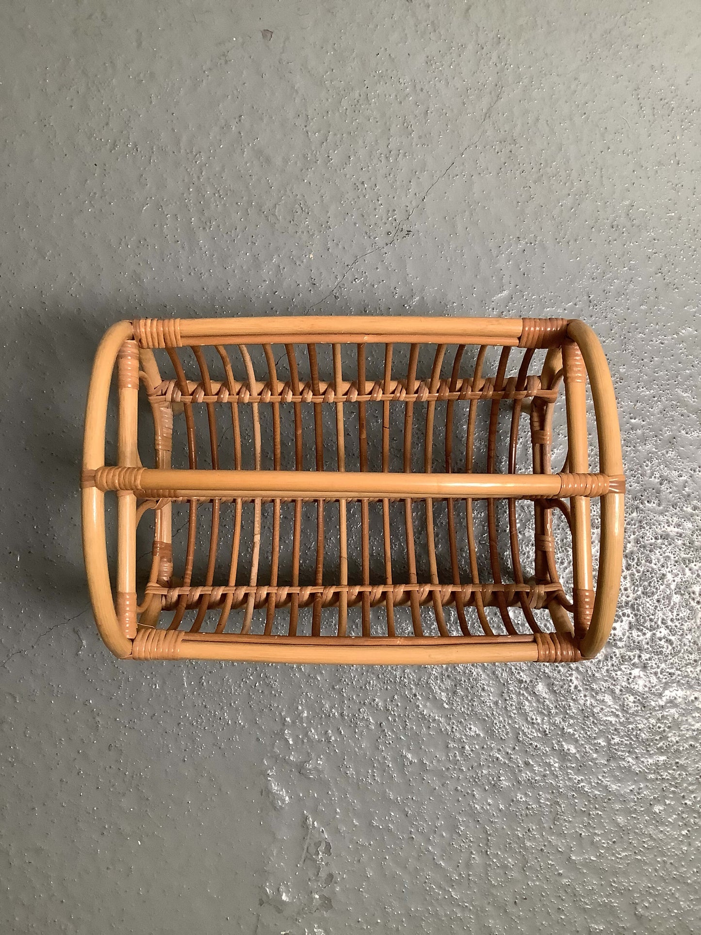 Rottinkinen lehtiteline 70-luku