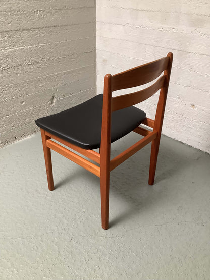 Niels Vodder, Boltinge Stolefabrik 60-luku teak tuolit