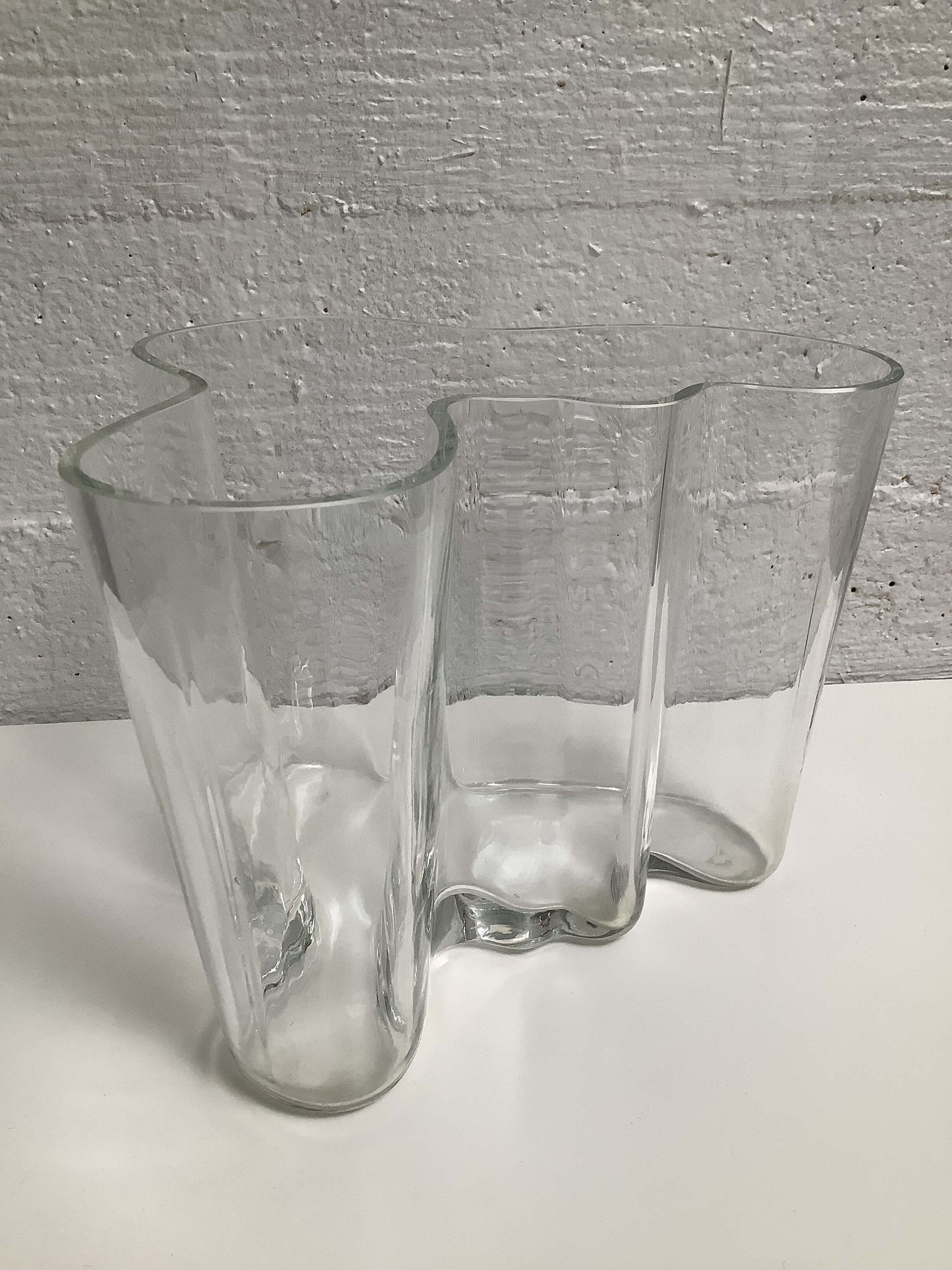 Alvar Aalto Savoy maljakko 3030- malli