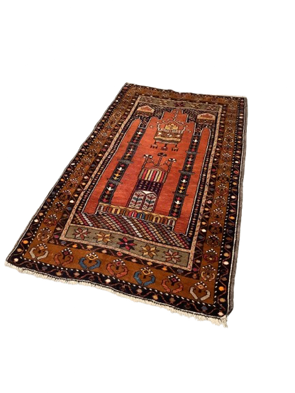 Käsinsolmittu villamatto