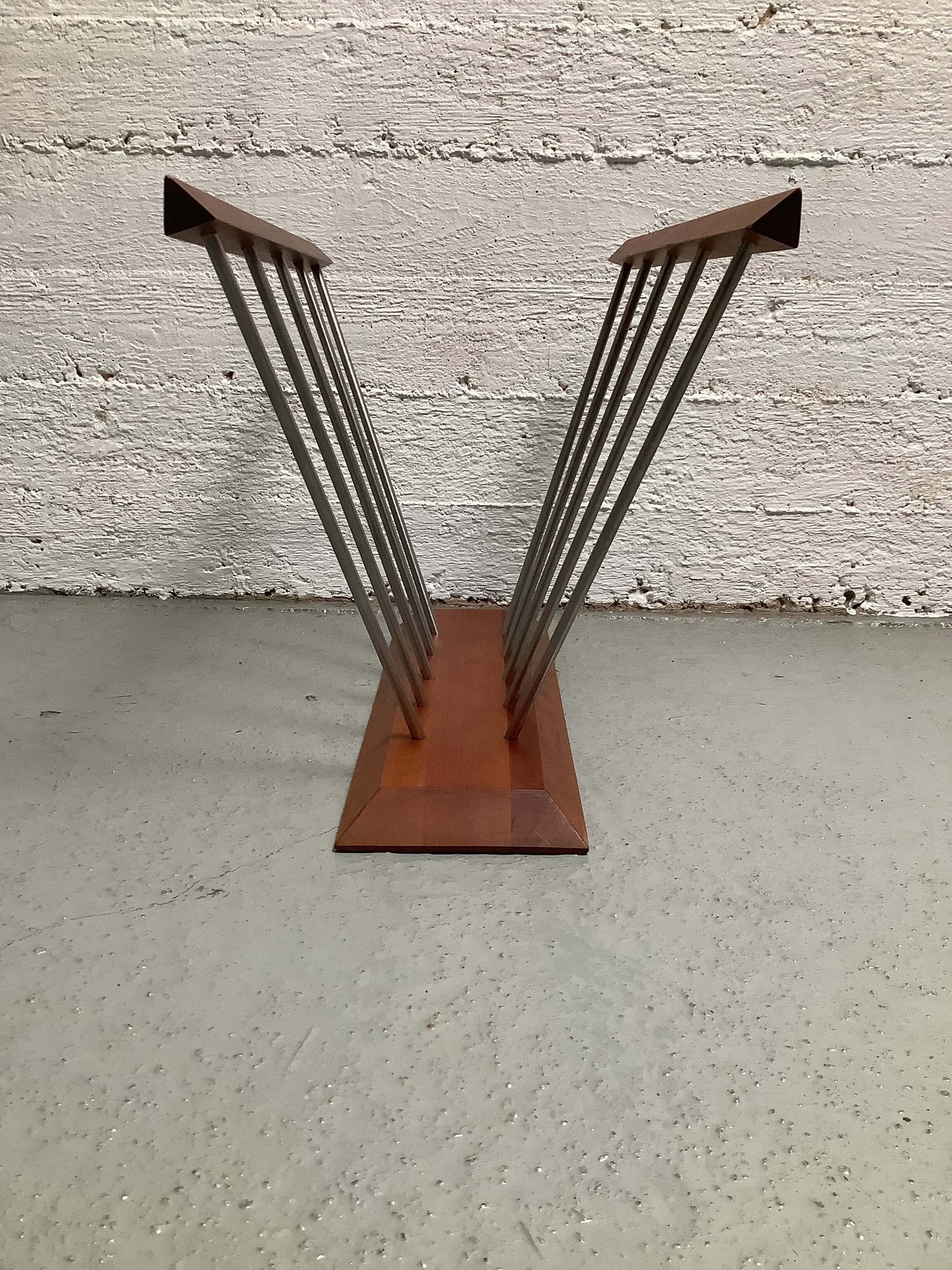 Lehtiteline, Hoigaard Design Tanska