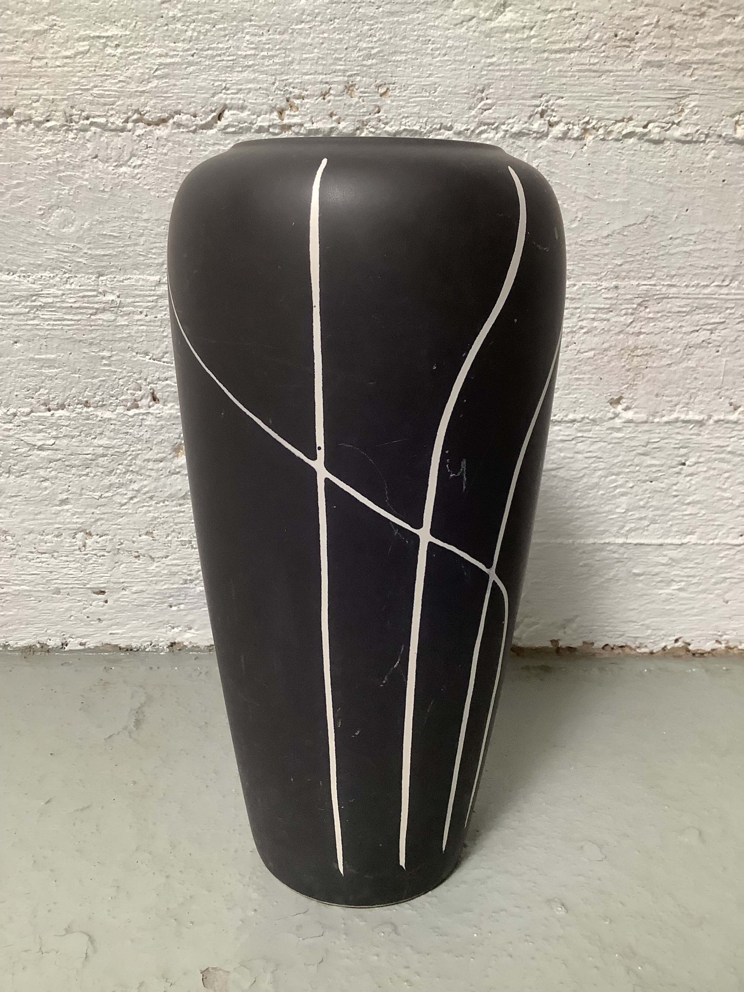 Musta W. Germany keraaminen iso maljakko