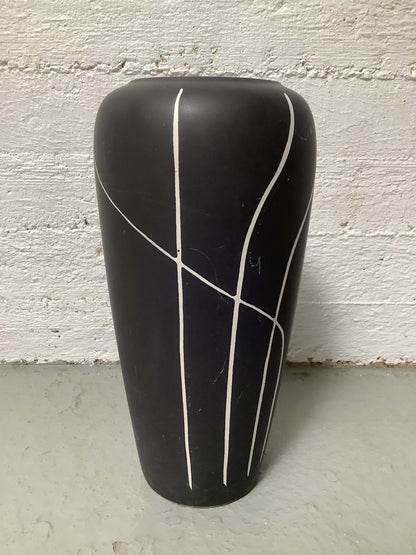 Musta W. Germany keraaminen iso maljakko